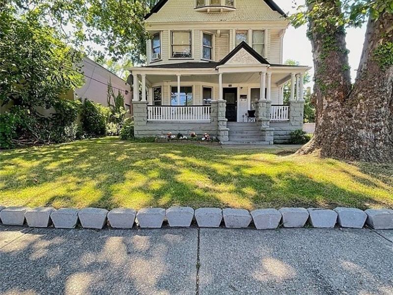 554 Eddy Road, Cleveland, OH 44108 Photo 4