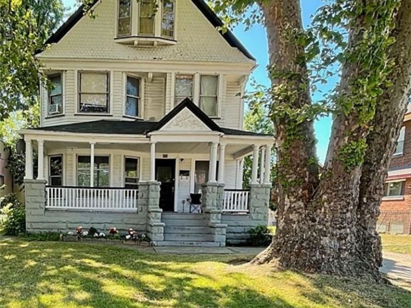 554 Eddy Road, Cleveland, OH 44108 Photo 9