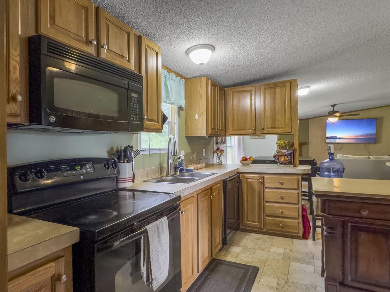 163 Keans Neck Road Photo 37