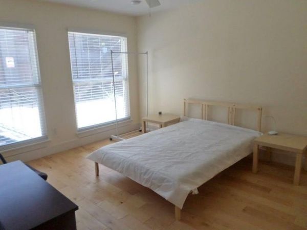 909 Reinli ST, Unit 136, Austin, TX 78751