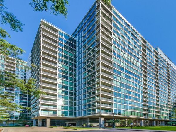 9655 Woods Drive , Unit 1102, Skokie, IL 60077