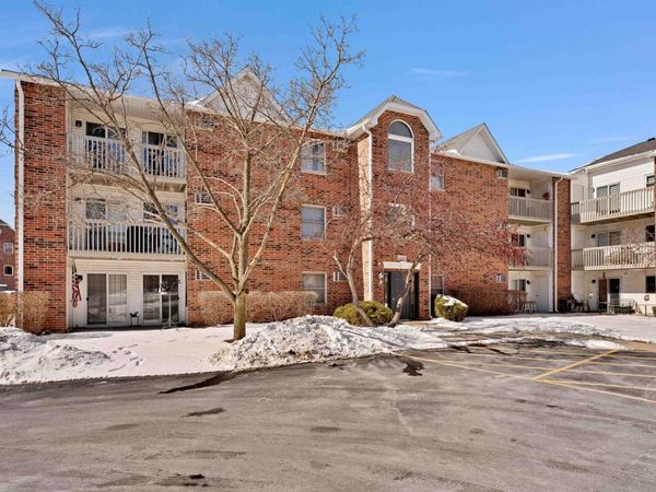 1351 Cunat Court , Unit 2D, Lake In The Hills, IL 60156