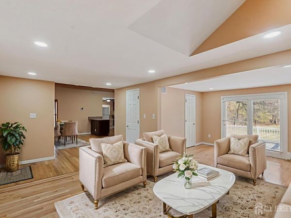 3850 Route 27 Route , South Brunswick, NJ 08540