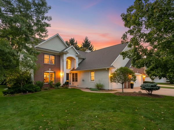 7236 Hampstead Lane, Portage, MI 49024