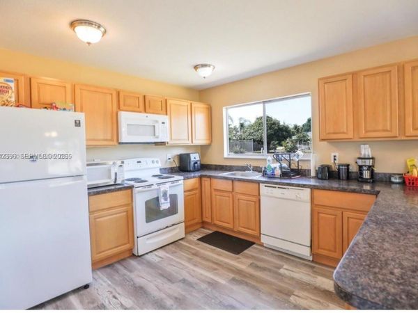 250 SW Homeland Rd, Port St. Lucie, FL 34953