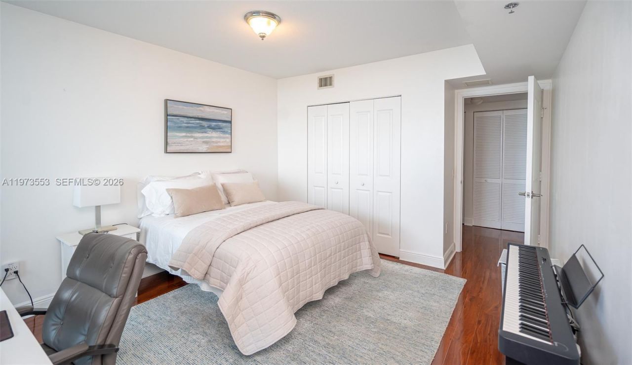 2641 N Flamingo Rd, Unit 1603N, Sunrise, FL 33323 Photo