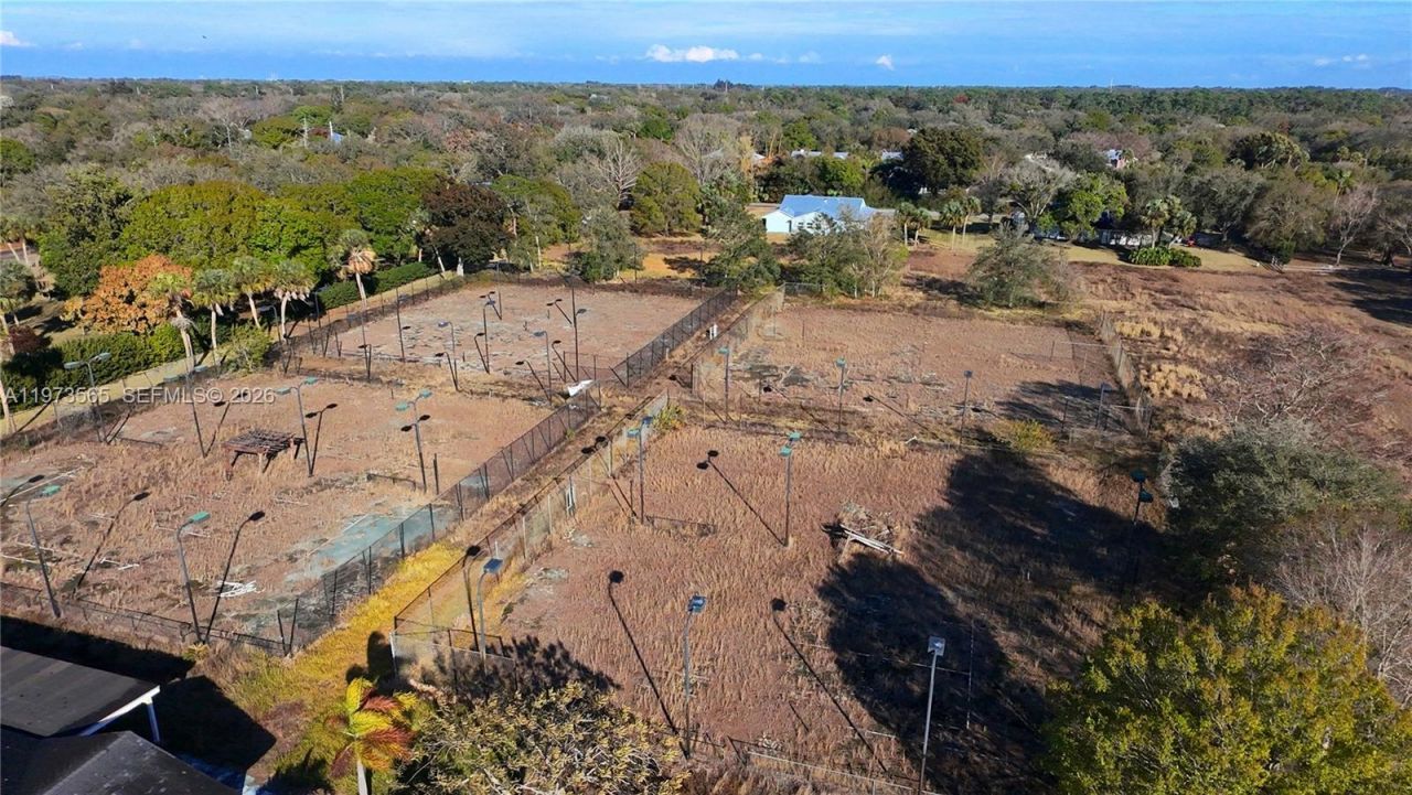 4291 SW 5th Pl SW , Vero Beach, FL 32968 Photo