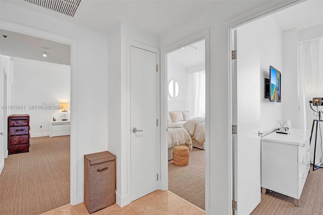 10205 Collins Ave , Unit P8, Bal Harbour, FL 33154 Photo