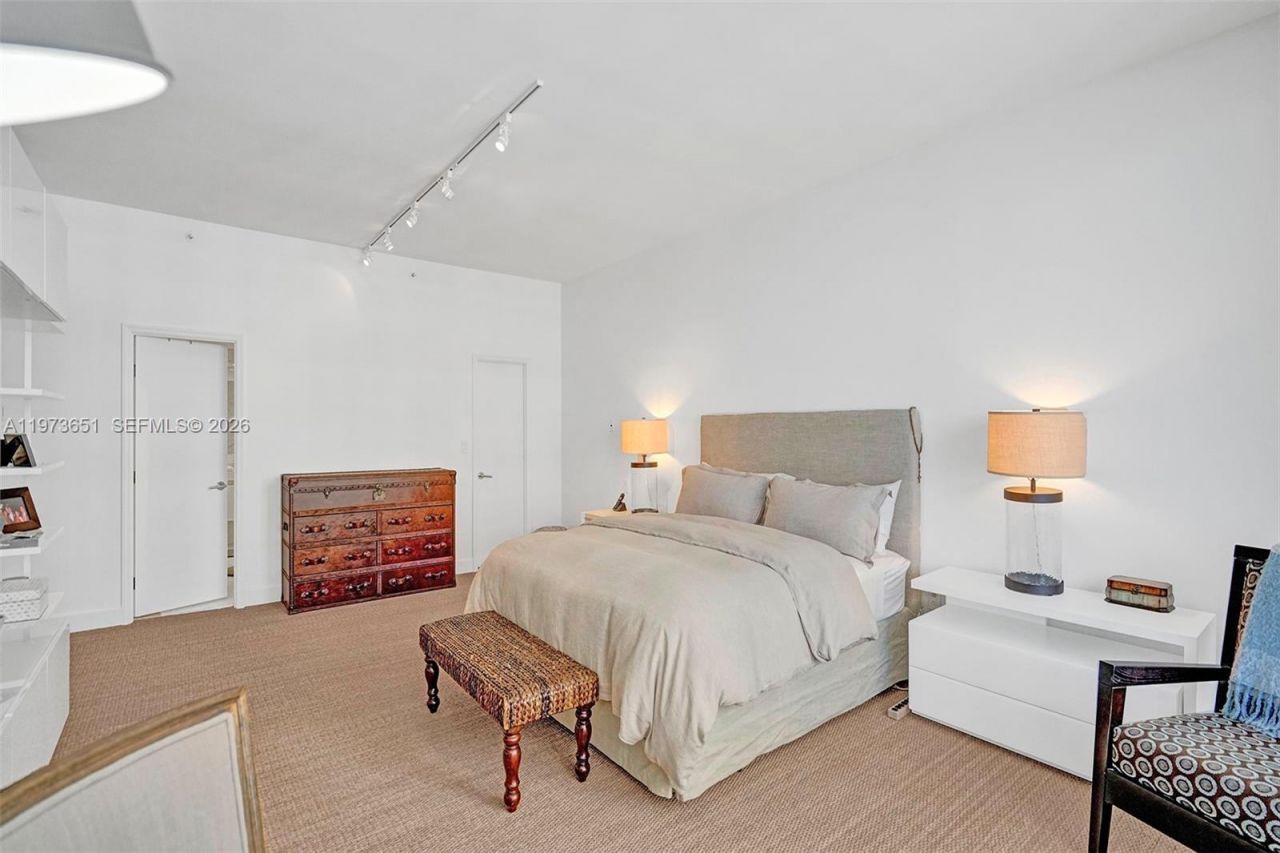 10205 Collins Ave , Unit P8, Bal Harbour, FL 33154 Photo