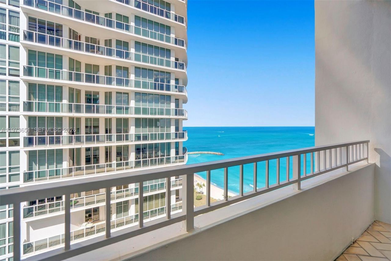 10205 Collins Ave , Unit P8, Bal Harbour, FL 33154 Photo