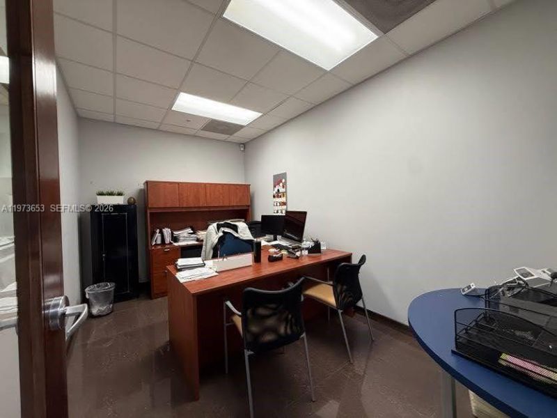 7620 NW 25th St, Unit 5, Miami, FL 33122 Photo