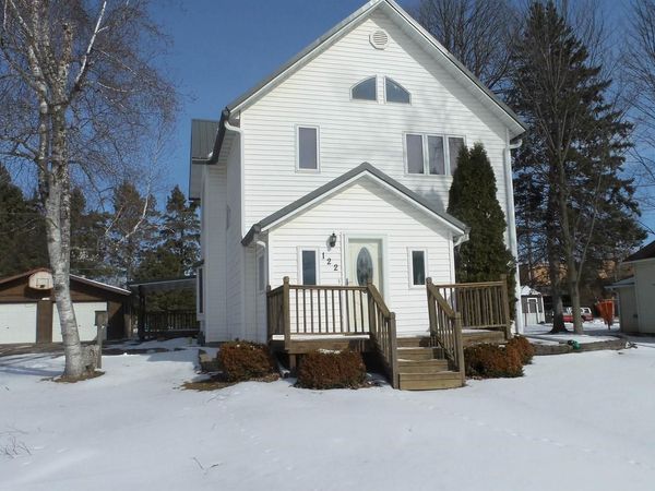 112 W SPRUCE STREET, Abbotsford, WI 54405