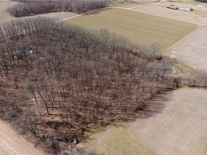 496 Township Road 2402, Lake, OH 44842 Photo 4