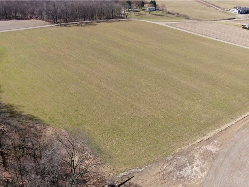 496 Township Road 2402, Lake, OH 44842 Photo 6