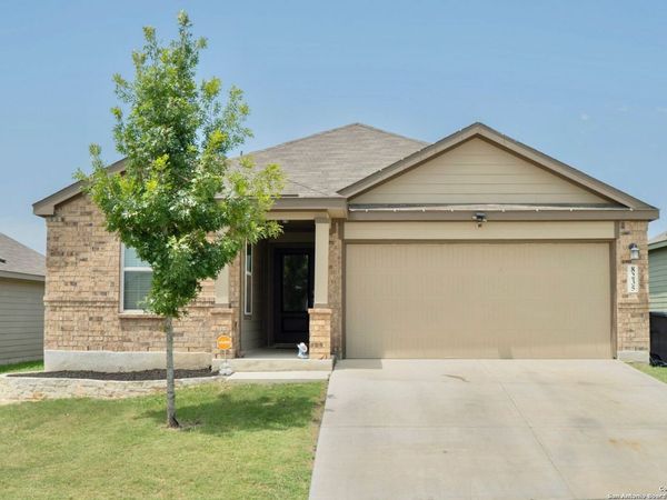 8235 Glasgow, San Antonio, TX 78223