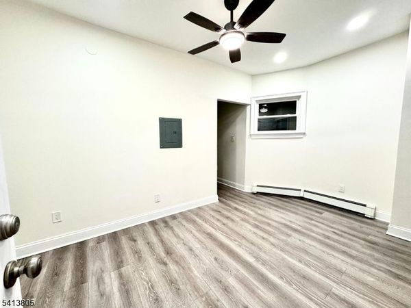 1015 Flora St, Elizabeth, NJ 07201