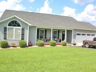 1100 Oliver Street , Scottsville, KY 42164