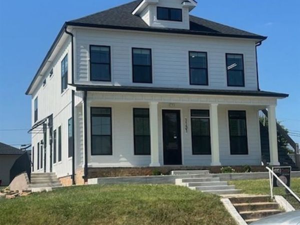 1131 Magnolia Street , Bowling Green, KY 42101