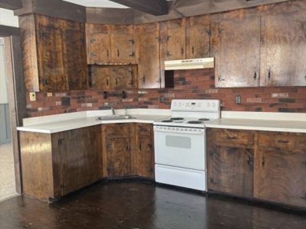 68 Lovering Street, Unit B, Medway, MA 02053