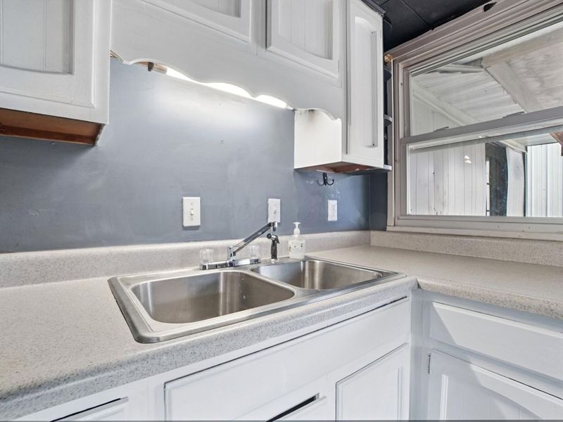 1030 3rd Street, Logan, OH 43138 Photo 11