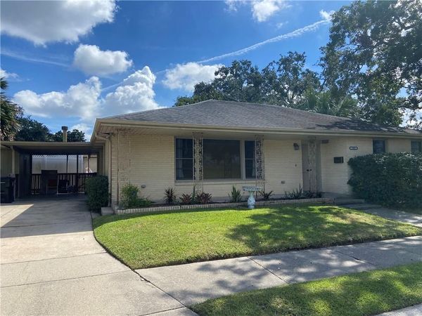 7401 WEST END Boulevard , New Orleans, LA 70124