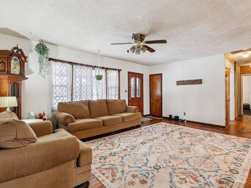 7869 Dubois Rd., Franklin Twp, OH 45005 Photo 9