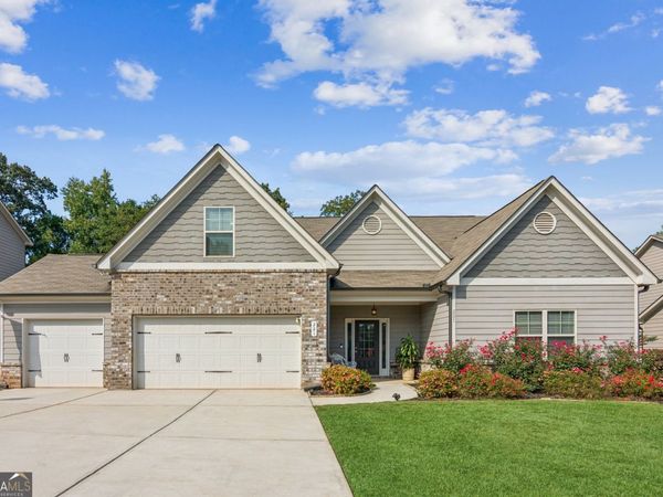 221 Charlotte Drive, Hoschton, GA 30548