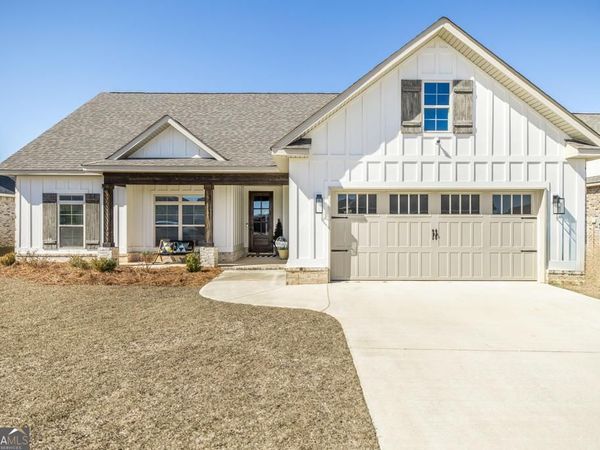 111 Fieldview Lane, Kathleen, GA 31047