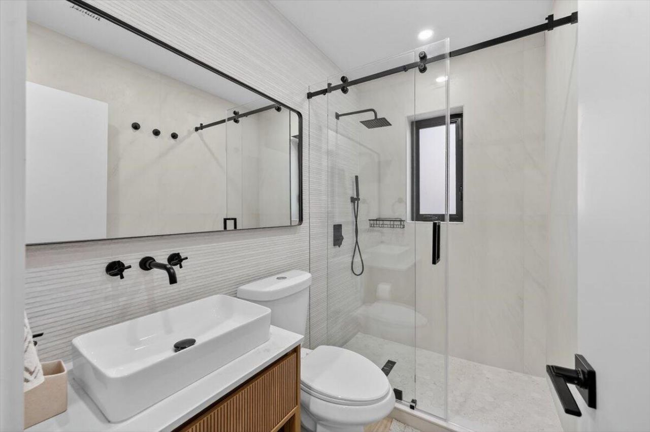 2601 SW 26th Lane, Miami, FL 33133 Photo