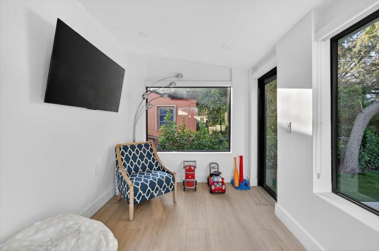 2601 SW 26th Lane, Miami, FL 33133 Photo