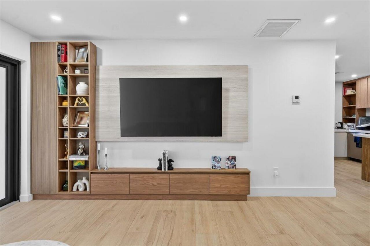 2601 SW 26th Lane, Miami, FL 33133 Photo