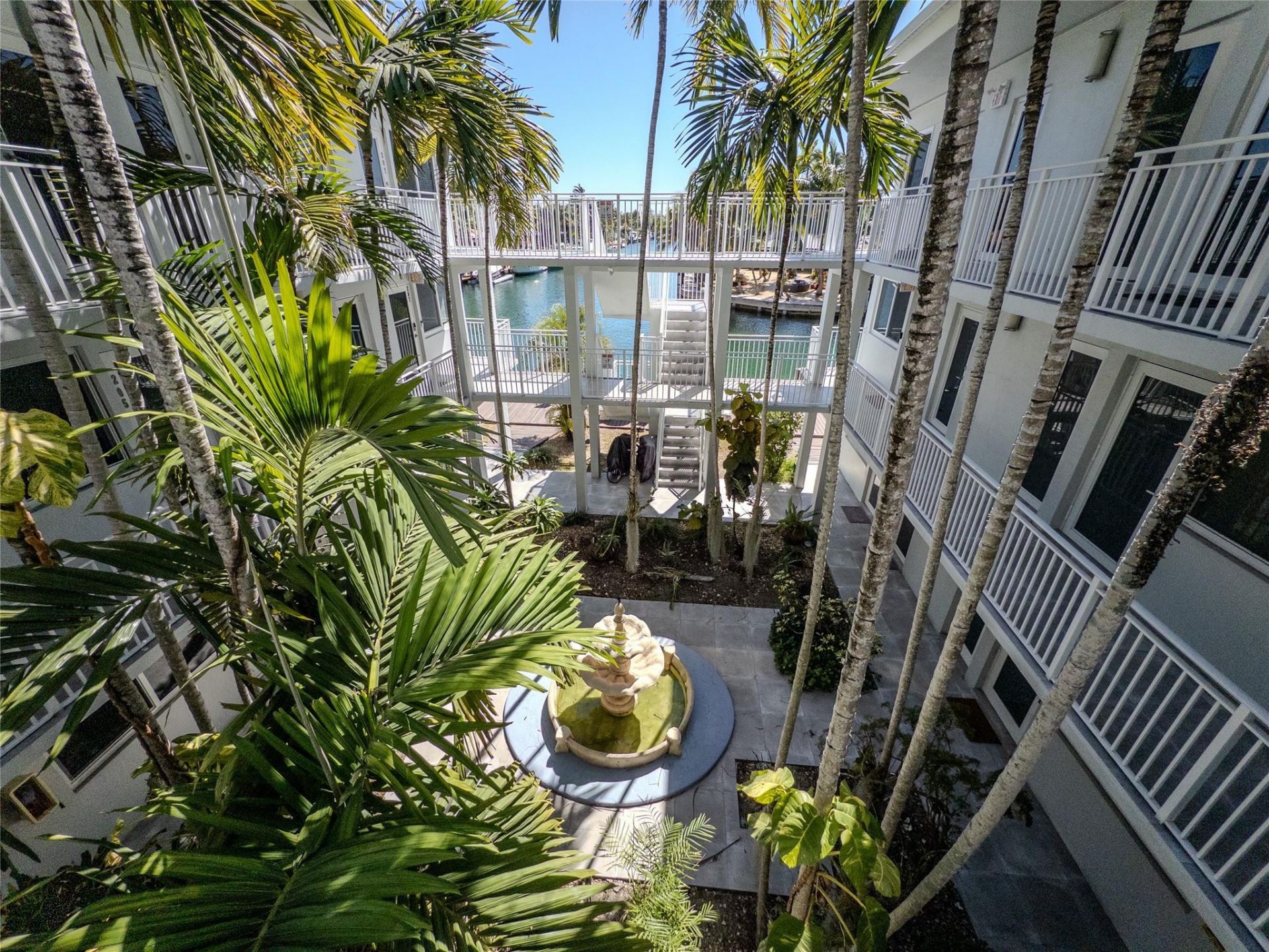 2430 NE 135th Street, Unit 302, North Miami, FL 33181 Photo