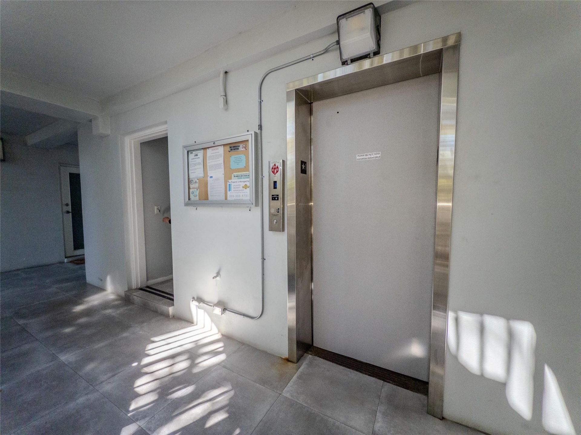 2430 NE 135th Street, Unit 302, North Miami, FL 33181 Photo