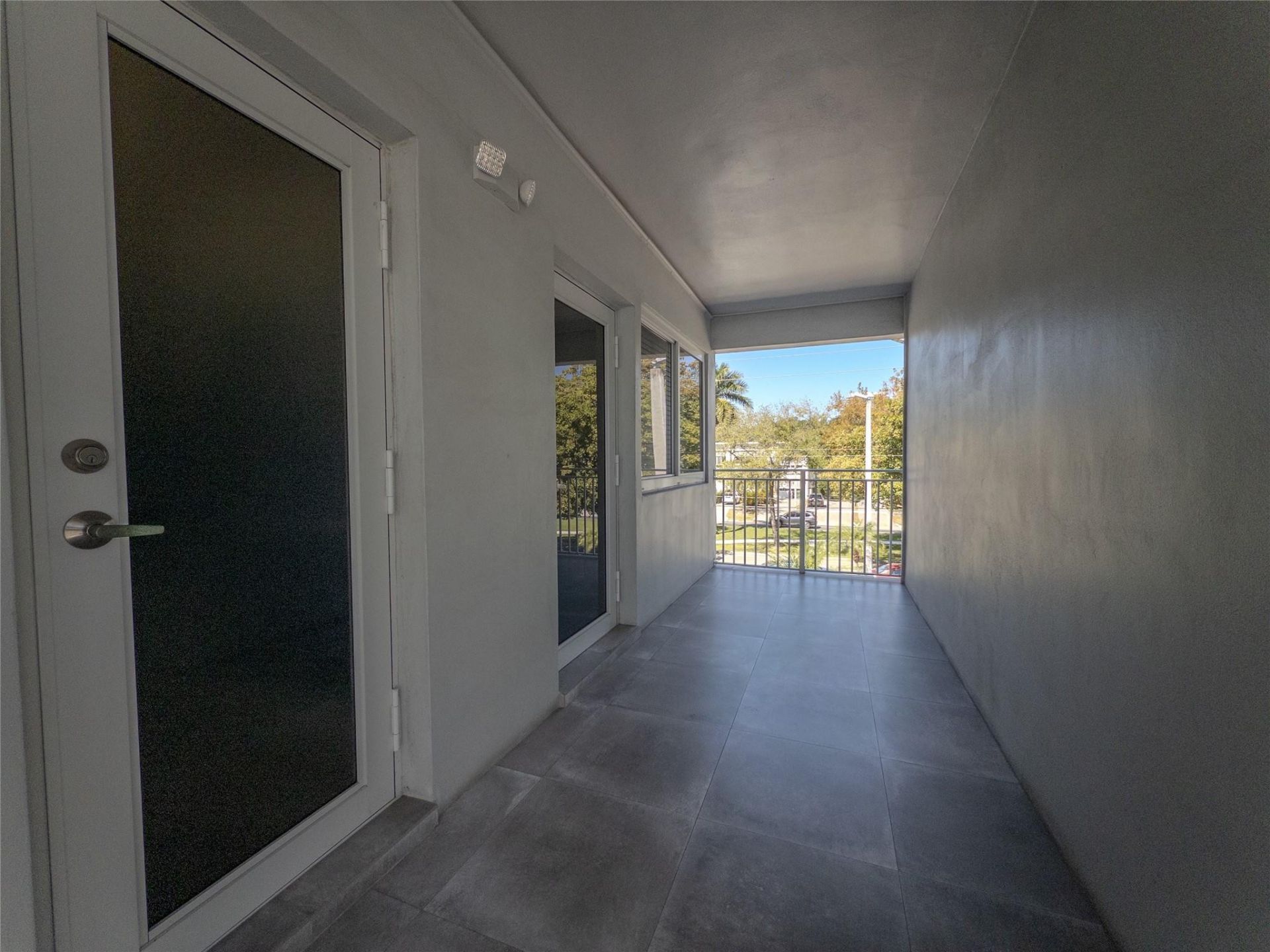 2430 NE 135th Street, Unit 302, North Miami, FL 33181 Photo