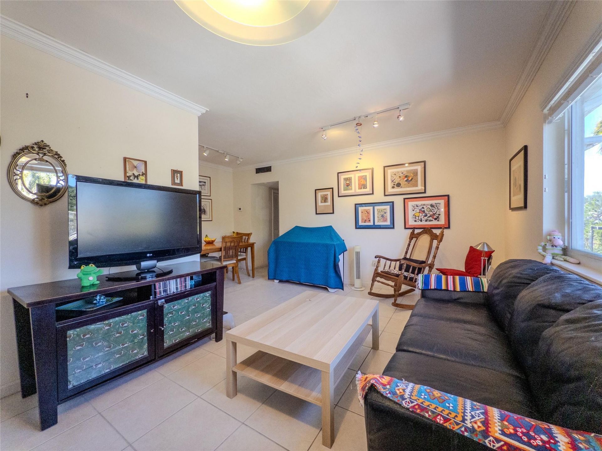 2430 NE 135th Street, Unit 302, North Miami, FL 33181 Photo