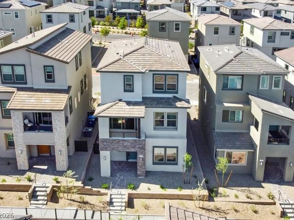 1520 Little Penguin Street, Las Vegas, NV 89138