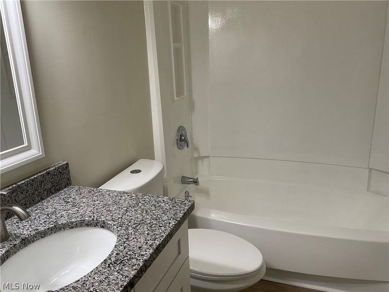 541 Howells Court, Eastlake, OH 44095 Photo 7