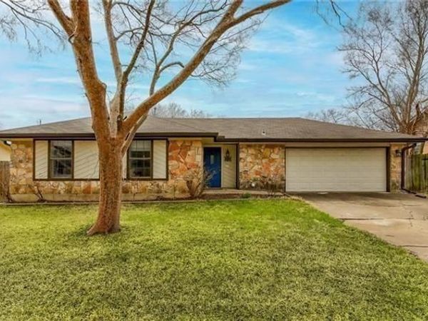 607 Garden Path DR, Round Rock, TX 78664