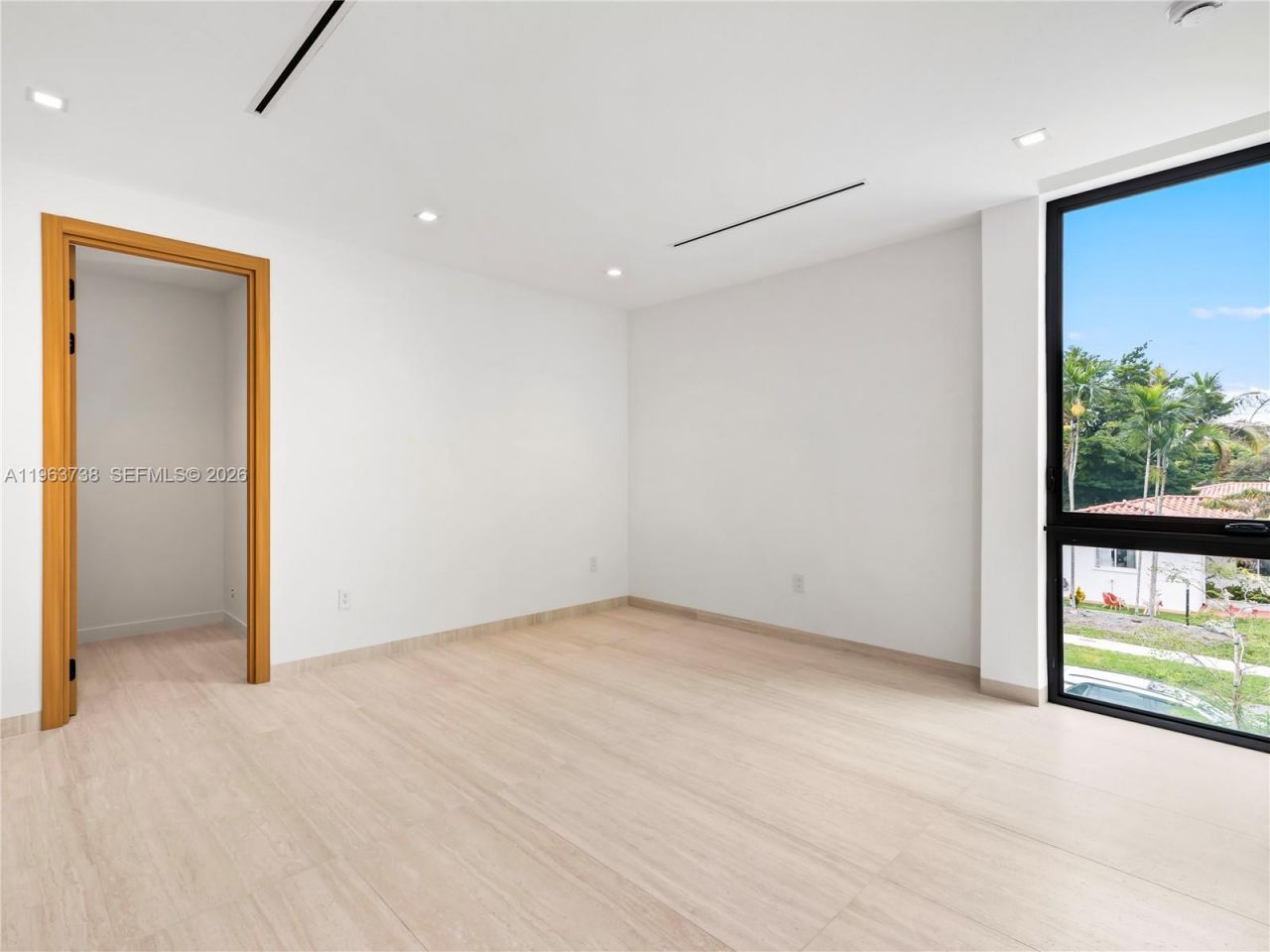 4401 SW 14th St, Miami, FL 33134 Photo