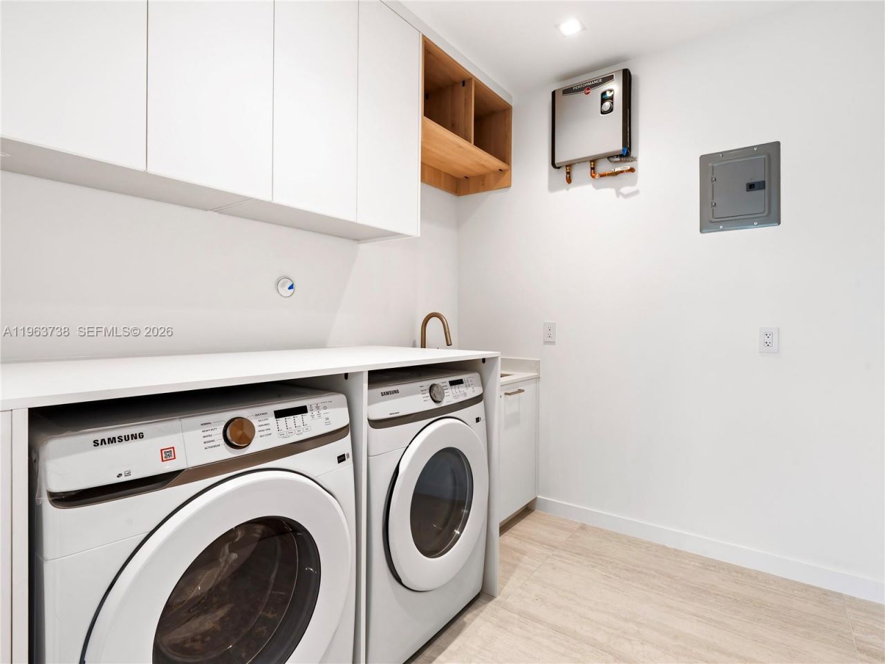 4401 SW 14th St, Miami, FL 33134 Photo