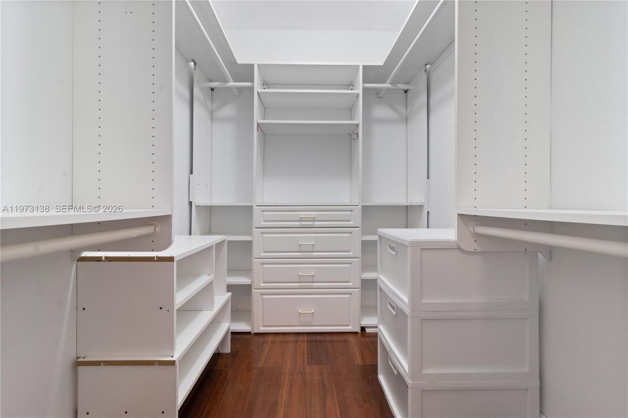 16401 Golf Club Rd , Unit 102, Weston, FL 33326 Photo