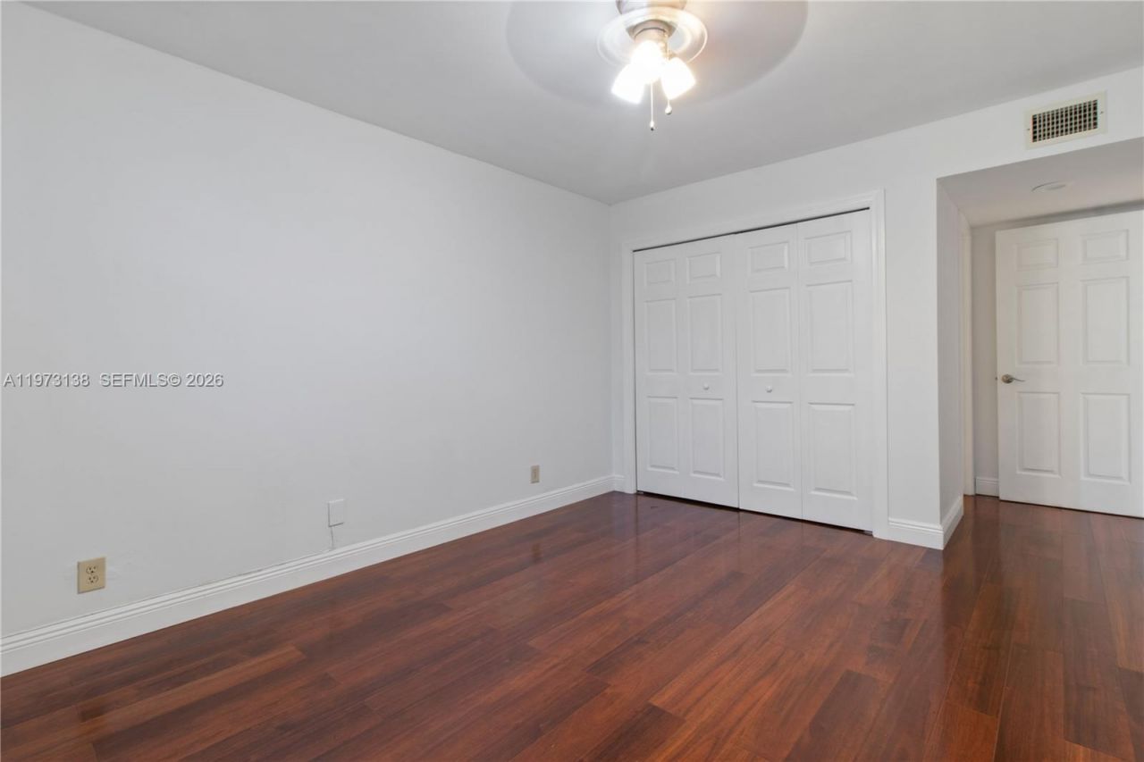 16401 Golf Club Rd , Unit 102, Weston, FL 33326 Photo