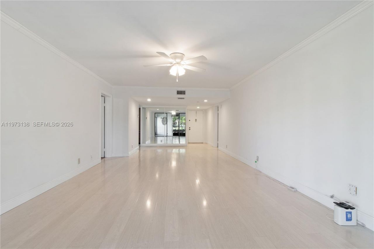 16401 Golf Club Rd , Unit 102, Weston, FL 33326 Photo