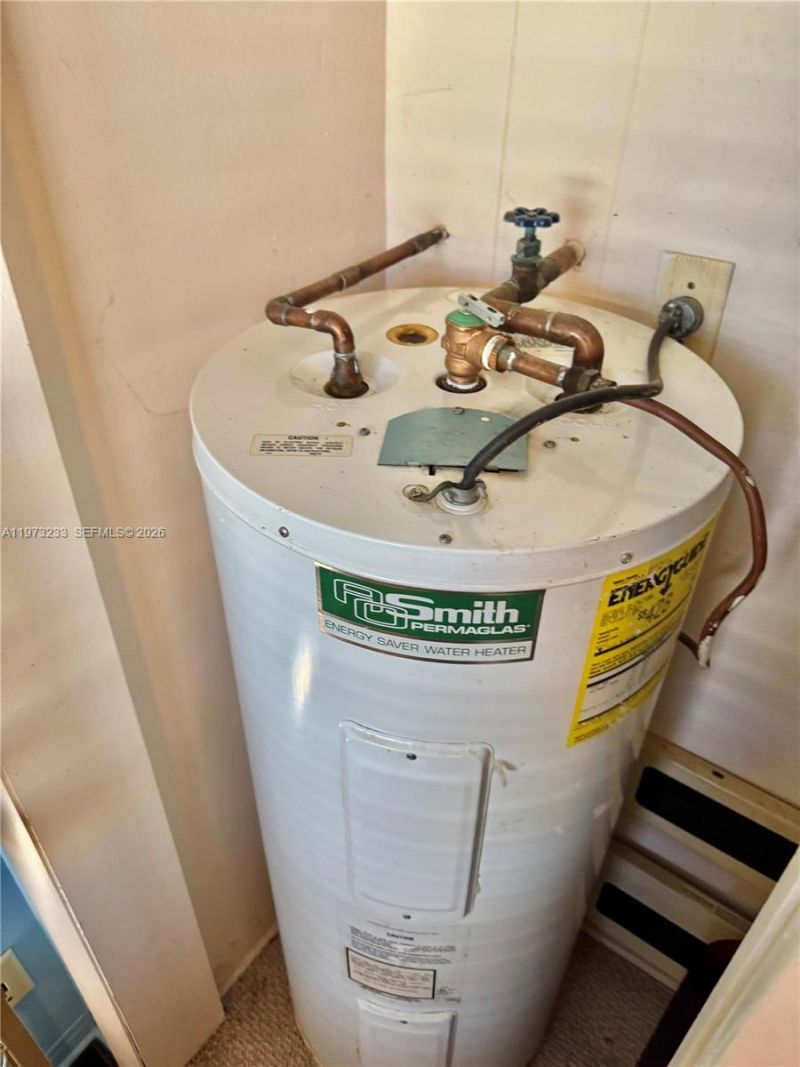 3500 Harrison St , Unit 7, Hollywood, FL 33021 Photo