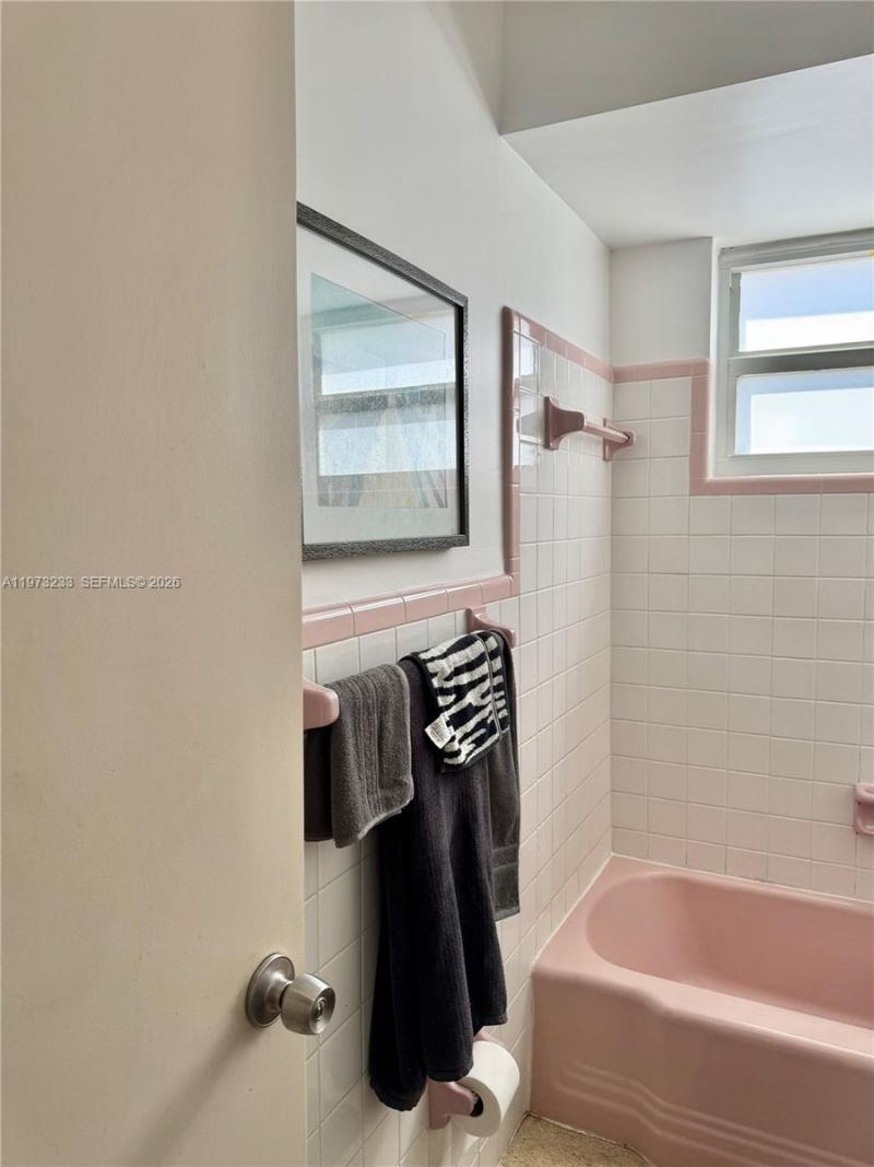 3500 Harrison St , Unit 7, Hollywood, FL 33021 Photo