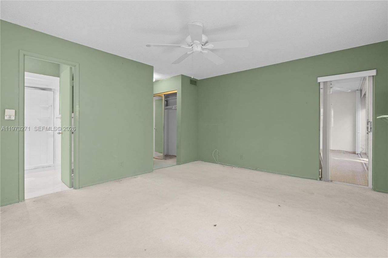 1445 Atlantic Shores Blvd, Unit 210, Hallandale Beach, FL 33009 Photo