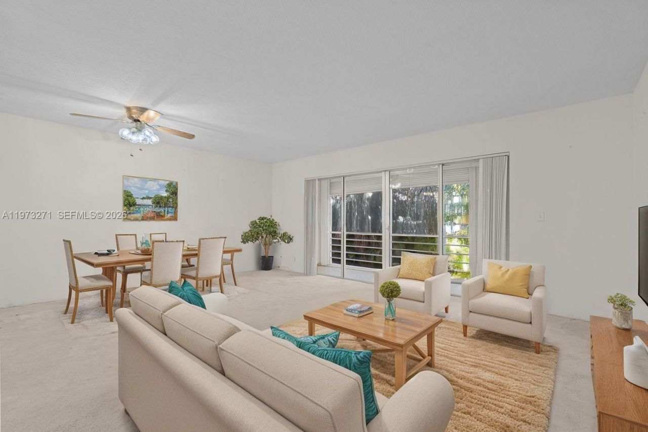 1445 Atlantic Shores Blvd, Unit 210, Hallandale Beach, FL 33009 Photo