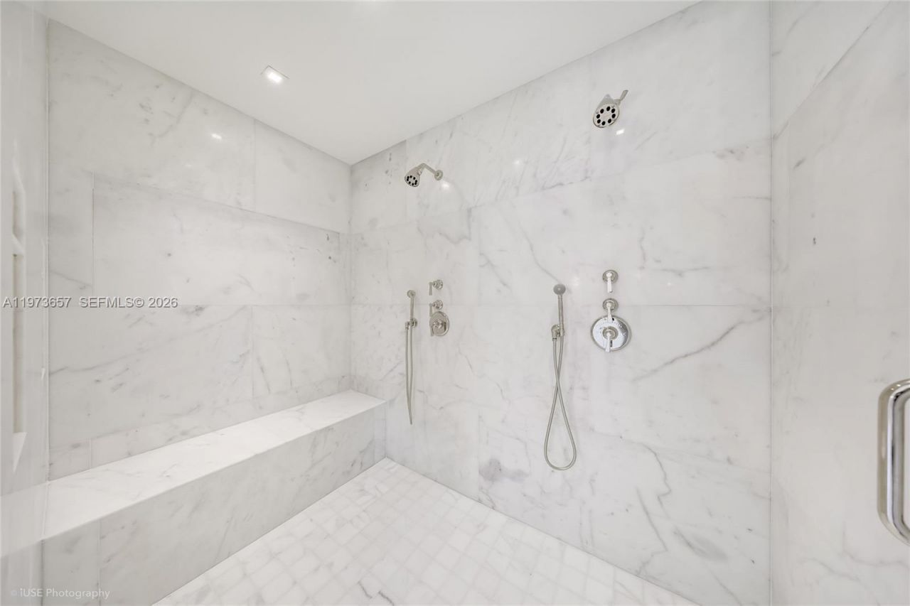 55 La Gorce Cir, Miami Beach, FL 33141 Photo