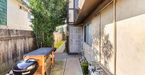 831 Cathedral Ct, Sacramento, CA 95825 Photo