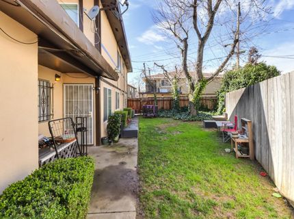 831 Cathedral Ct, Sacramento, CA 95825 Photo